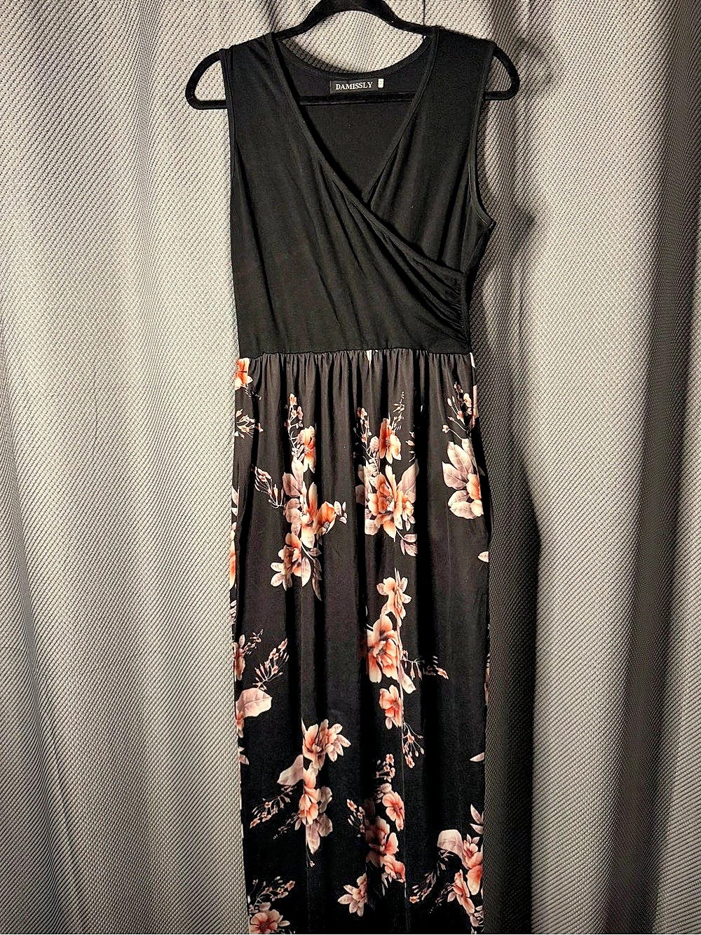 Damissly Black with Pink Flowers Maxi Dress with Pockets- M